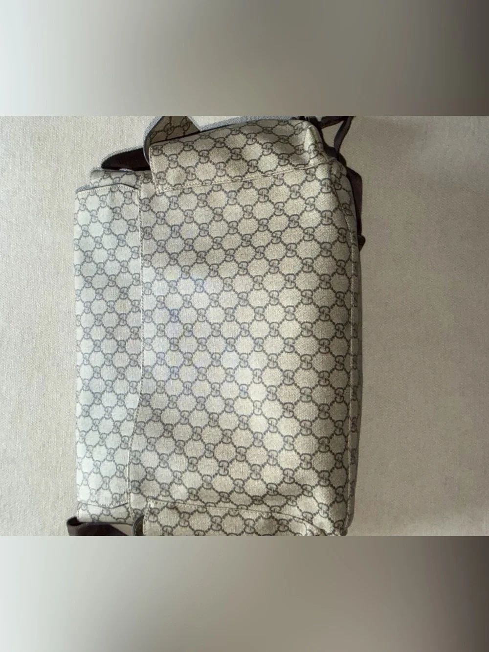 Gucci monogram gg